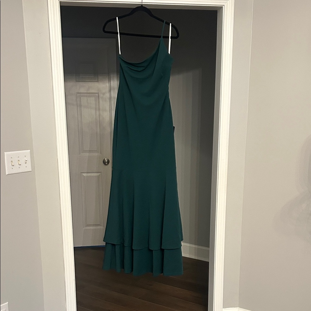 Elegant Green one shoulder Dress